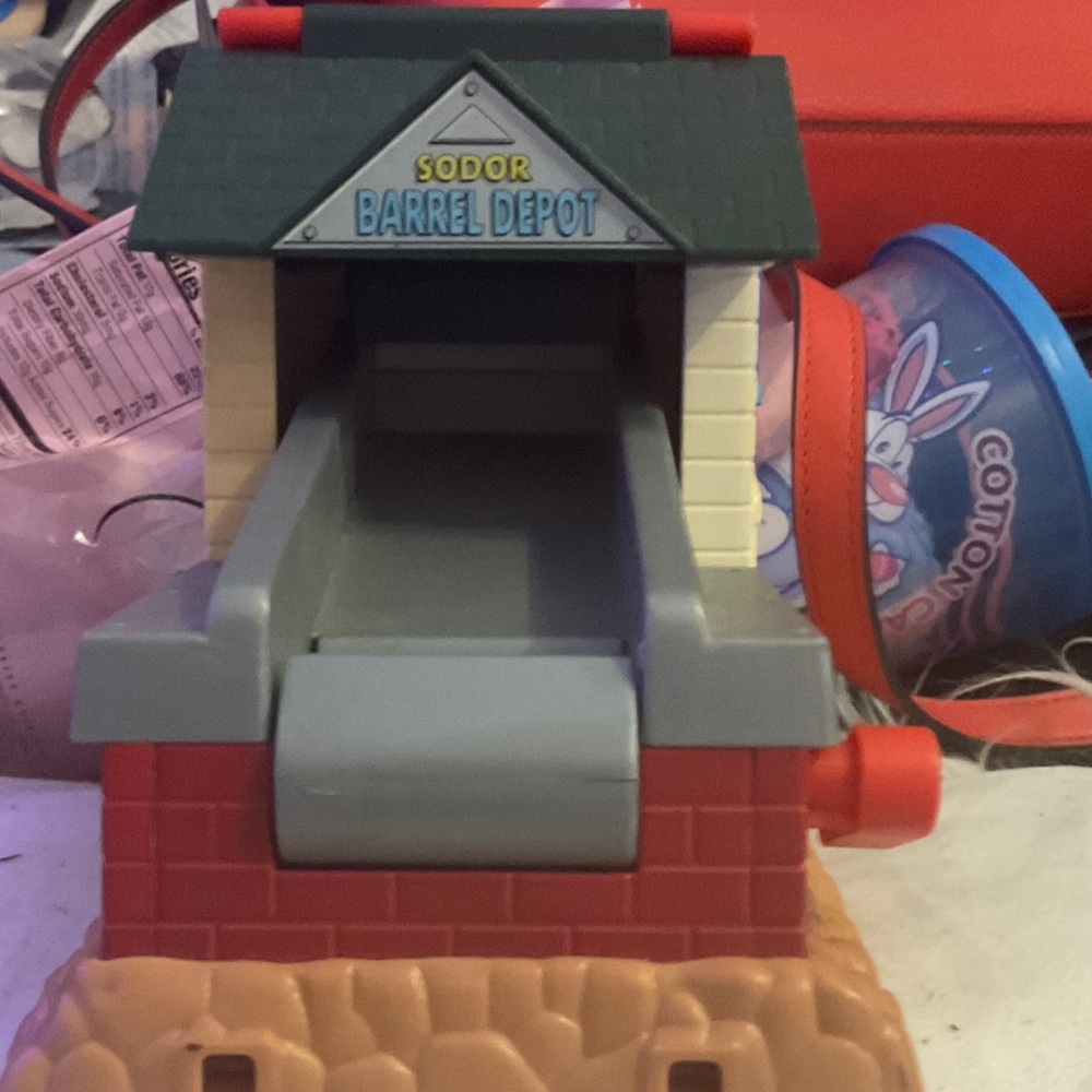 Thomas take a long barrel depot